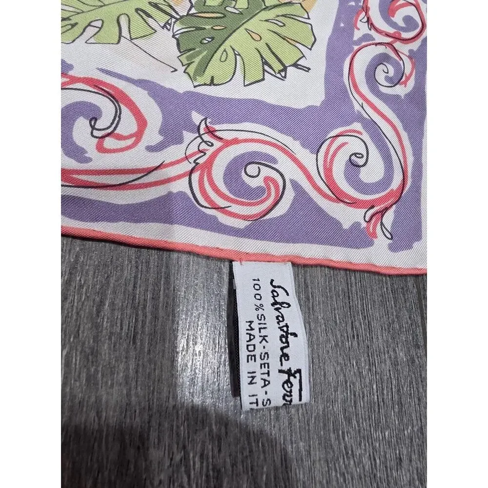 Salvatore Ferragamo Italy silk Women's Scarf Silk Shawl Econic A009601